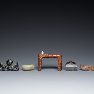 Sept objets de lettrés en porcelaine et pierres dures, Chine, 19/20ème — photo 3