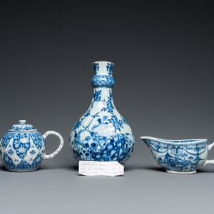 Sept pièces en porcelaine de Chine en bleu et blanc, Kangxi/Qianlong — photo 6