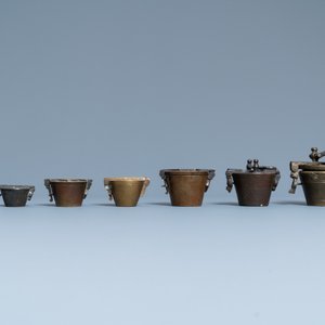 Sept piles de poids en bronze, France et/ou Allemagne, 18/19ème — photo 2
