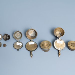 Sept piles de poids en bronze, France et/ou Allemagne, 18/19ème — photo 8