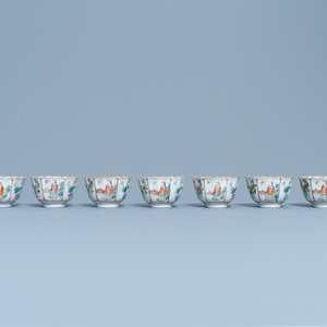 Sept tasses et soucoupes en porcelaine de Chine famille rose, marque et époque de Xianfeng — photo 6
