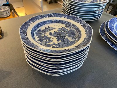 Service à 53 pièces en porcelaine de Chine en bleu et blanc, Qianlong — photo 49