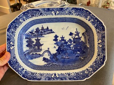 Service à 53 pièces en porcelaine de Chine en bleu et blanc, Qianlong — photo 53