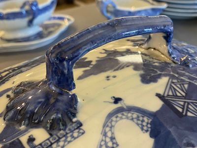 Service à 53 pièces en porcelaine de Chine en bleu et blanc, Qianlong — photo 8