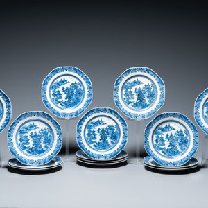 Service à 53 pièces en porcelaine de Chine en bleu et blanc, Qianlong — photo 11
