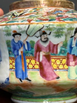 Service à thé de 11 pièces en porcelaine de Chine famille rose de Canton, 19ème — photo 15
