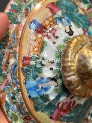 Service à thé de 11 pièces en porcelaine de Chine famille rose de Canton, 19ème — photo 25