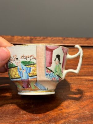 Service à thé de 11 pièces en porcelaine de Chine famille rose de Canton, 19ème — photo 47