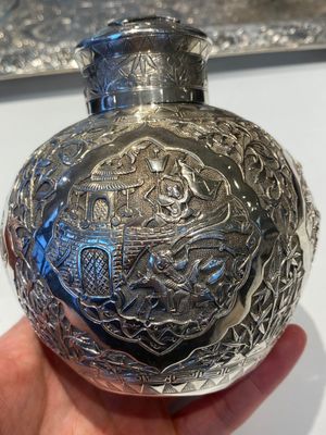 Service à thé en argent de quatre pièces sur présentoir, marque Tu Mao Xing 塗茂興, Chine, 19ème — photo 24