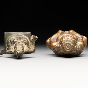 Seven bronze figures of deities and a religious relief plaque, India and Nepal, 18/19th C. — 照片 20