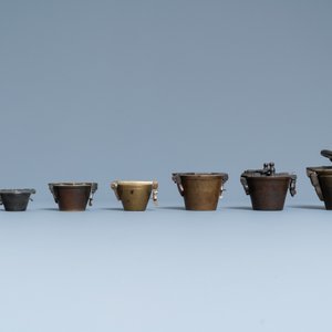 Seven bronze nests of weights, France and/or Germany, 18/19th C. — photo 3