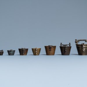 Seven bronze nests of weights, France and/or Germany, 18/19th C. — photo 4