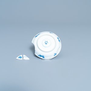 Seven Chinese blue and white cups and saucers, Kangxi — 照片 11