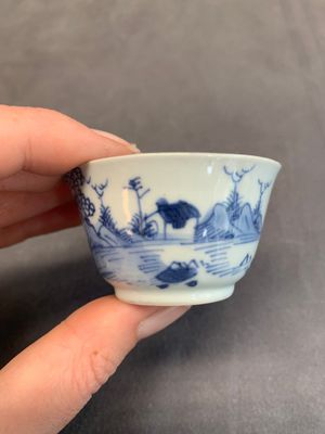 Seven Chinese blue and white cups and six saucers, Kangxi/Yongzheng — photo 24