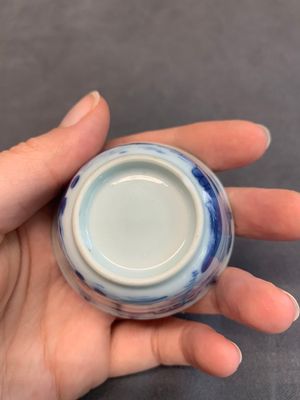 Seven Chinese blue and white cups and six saucers, Kangxi/Yongzheng — photo 33