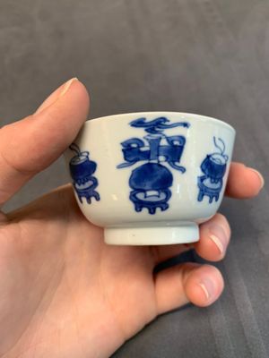 Seven Chinese blue and white cups and six saucers, Kangxi/Yongzheng — photo 52