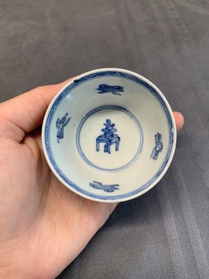 Seven Chinese blue and white cups and six saucers, Kangxi/Yongzheng — photo 56
