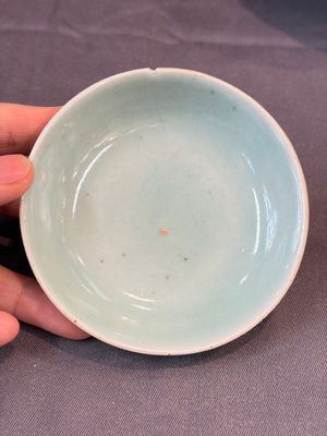 Seven Chinese blue and white, famille rose, and celadon wares, 18/19th C. — foto 14