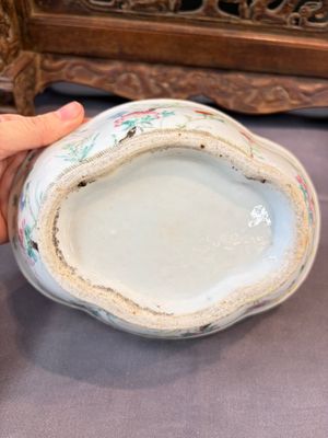 Seven Chinese blue and white, famille rose, and celadon wares, 18/19th C. — foto 31