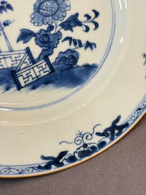 Seven Chinese blue and white, famille rose, and celadon wares, 18/19th C. — foto 35