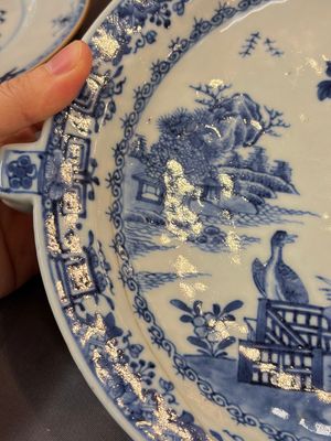 Seven Chinese blue and white, famille rose, and celadon wares, 18/19th C. — foto 42