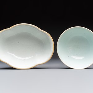 Seven Chinese blue and white, famille rose, and celadon wares, 18/19th C. — foto 10