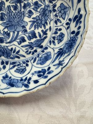 Seven Chinese blue and white plates with figural and floral design, 18/19th C. — photo 46