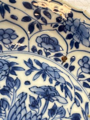 Seven Chinese blue and white plates with figural and floral design, 18/19th C. — photo 48