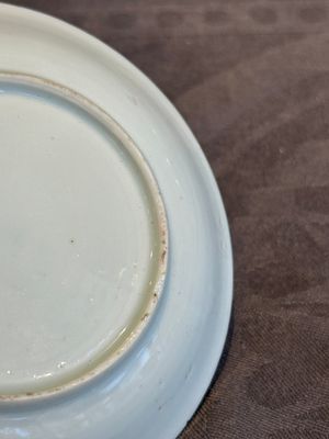 Seven Chinese blue, white and famille rose cups, six saucers and two English-decorated jarlets, Kangxi/Yongzheng — photo 32