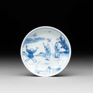 Seven Chinese blue, white and famille rose cups, six saucers and two English-decorated jarlets, Kangxi/Yongzheng — photo 15
