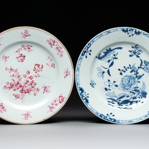 Seven Chinese blue, white, Imari-style and famille rose plates, Kangxi/Qianlong — photo 6