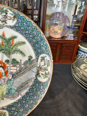 Seven Chinese Canton famille verte plates with figural design, 19th C. — photo 22