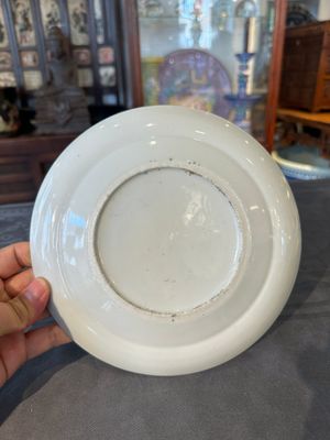 Seven Chinese Canton famille verte plates with figural design, 19th C. — photo 5