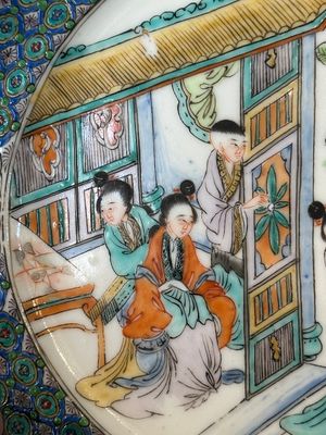 Seven Chinese Canton famille verte plates with figural design, 19th C. — photo 9