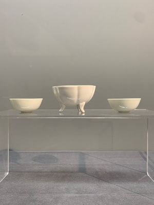 Seven Chinese Dehua blanc de Chine wares, 18th C. and later — photo 16