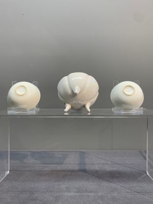 Seven Chinese Dehua blanc de Chine wares, 18th C. and later — photo 18
