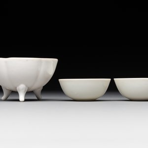 Seven Chinese Dehua blanc de Chine wares, 18th C. and later — photo 9
