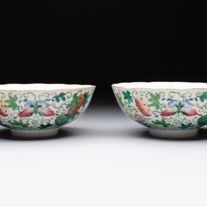 Seven Chinese famille rose bowls with floral design, various marks, 19/20th C. — 照片 10