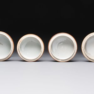 Seven Chinese famille rose capucin-brown-ground covered bowls, Qianlong — photo 8