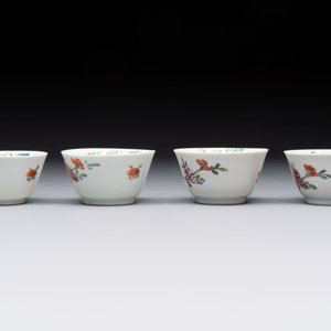 Seven Chinese famille rose cups and eleven saucers with floral design, Qianlong — 照片 15