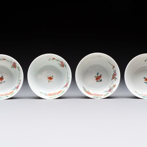 Seven Chinese famille rose cups and eleven saucers with floral design, Qianlong — 照片 17