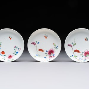 Seven Chinese famille rose cups and eleven saucers with floral design, Qianlong — 照片 2