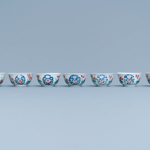 Seven Chinese famille rose cups and five saucers, Qianlong — photo 5