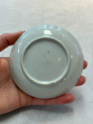 Seven Chinese famille rose cups and saucers, Yongzheng/Qianlong — photo 48