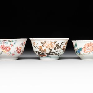 Seven Chinese famille rose cups and saucers, Yongzheng/Qianlong — photo 12
