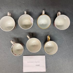 Seven Chinese famille rose cups, Yongzheng — photo 10