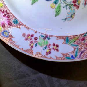 Seven Chinese famille rose plates with flowers and phoenixes, Yongzheng/Qianlong — 照片 12