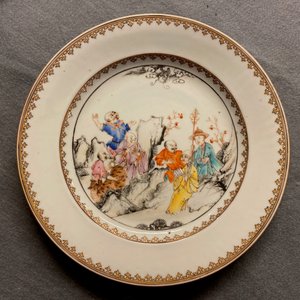 Seven Chinese famille rose plates with Luohan near a tiger, Qianlong — 照片 25