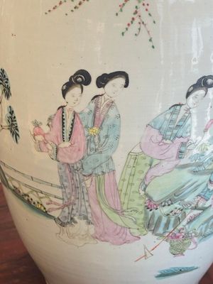 Seven Chinese famille rose vases, 19/20th C. — foto 53