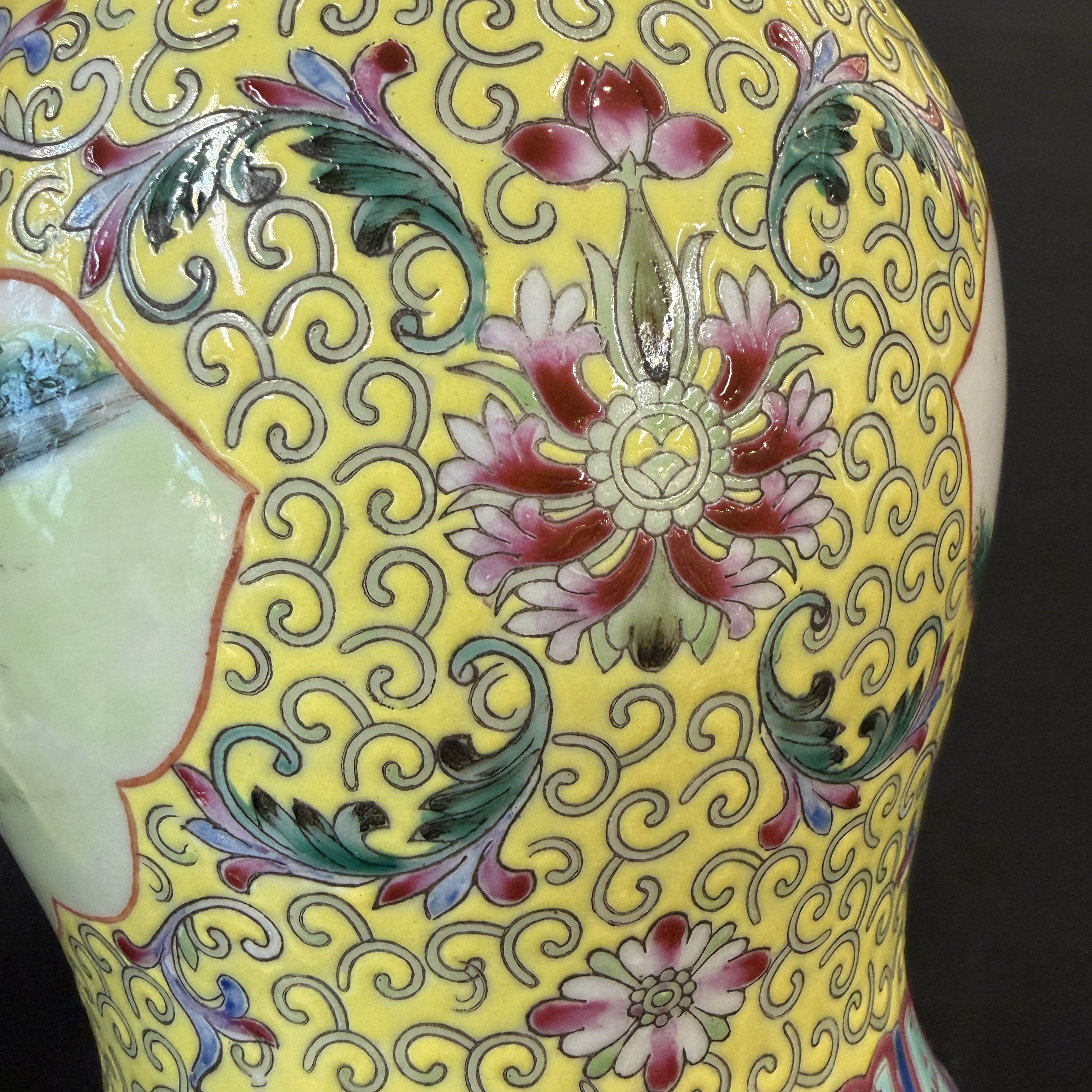 Seven Chinese famille rose, verte and monochrome wares — 照片 75